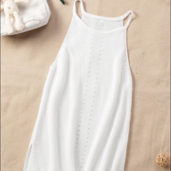New White Keyhole Tank Top - Picture 9 of 13